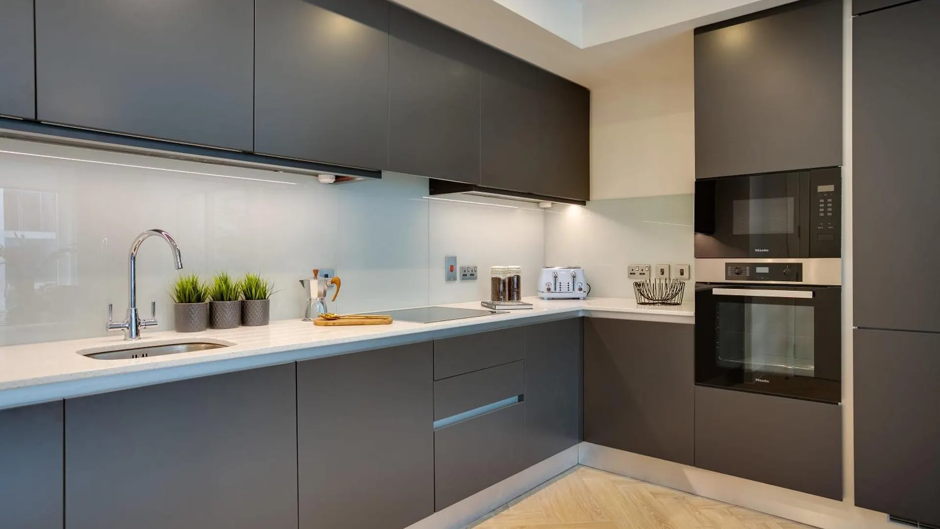 Apartman The Benson Two By Dublin At Home